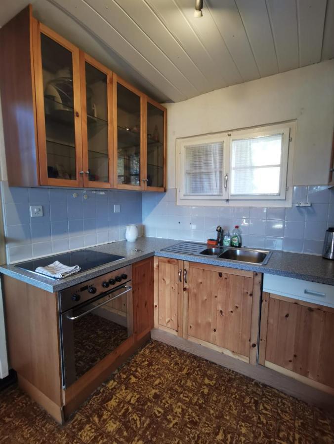 Chalet Traditionnel Avec Jacuzzi Exterieur Bex Exterior foto
